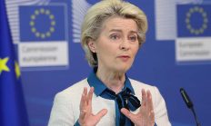 Avrupa Komisyonu Başkan: Ukrayna’nın yeniden inşası için dondurulan Rus varlıkları dahil, yer yola başvurulabilir