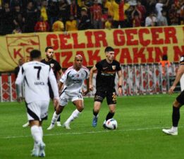 Trendyol Süper Lig: Kayserispor: 0 – Beşiktaş: 0 (Maç devam ediyor)